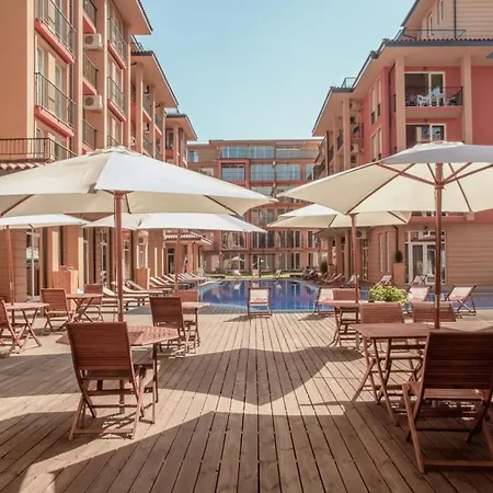 Todorka Sunny View Central In Sunny Beach *