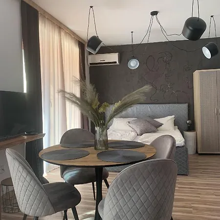 Todorka Sunny View Central In Sunny Beach 公寓